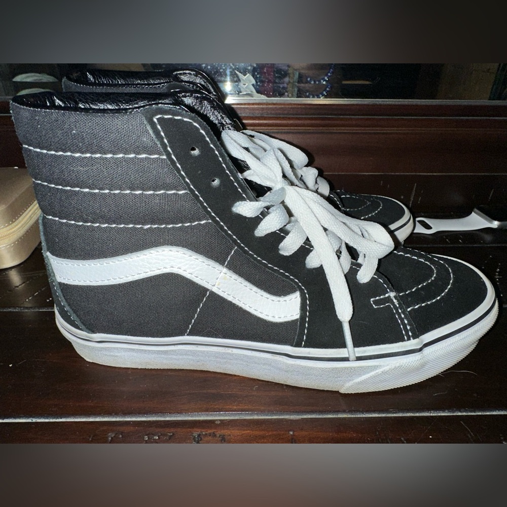 Women’s Vans Sk8 Hi Tapered Sneaker
